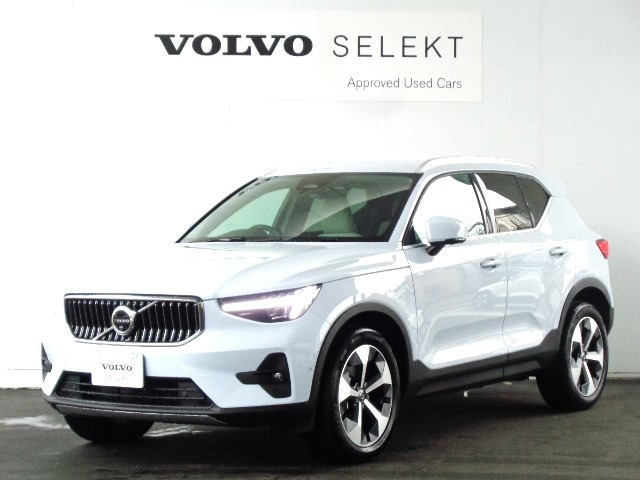 XC40 ウルトラ B4 AWD 4WD