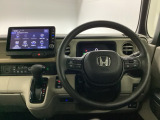運転席周りも、雰囲気がいいでしょう。