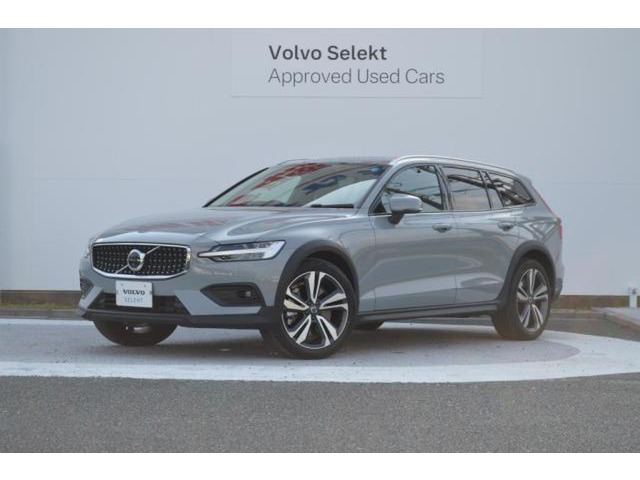 V60クロスカントリー ウルトラ B5 AWD 4WD 