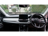 高級感が漂う内装、是非、現車をご確認ください。