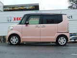 車輌左横になります!ホンダ車のことでしたらぜひ当店へご相談ください!在庫確認や見積のご依頼はいつでも大歓迎です!専任のスタッフがしっかりサポートさせていただきます!