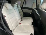 車内もキレイで嫌な臭いもありません☆車内の臭い、汚れが気になる方は内装のスチームクリーナーも施工可能です♪