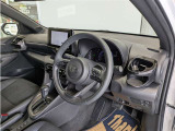 コンパクトボディで狭い道でもスムーズに走れる取り回しのよさ。運転もラクラクです。