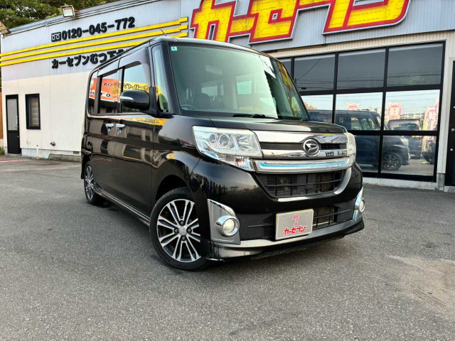 ダイハツ タントカスタム 