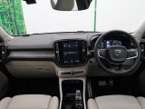 XC40 リチャージ プラグイン ハイブリッド T5 インスクリプション 