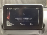 【ナビSDカードは別途購入が必要です】フルセグTV、インターネットラジオやBluetoothなどのエンターテーメント機能を凝縮したマツダコネクト!