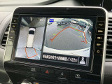 【アラウンドビューモニター】はまるで上から見ているような視点で周囲を確認できます!駐車が苦手な方でも安心して駐車できますね♪