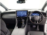 オシャレなインテリアで運転する気分も盛り上がりますよね^^