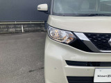 ヘッドライトは従来からのハロゲンライトになります。別途費用がかかりますが明るく白い光のディスチャージライトやLEDヘッドライトに交換も可能です☆
