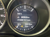 【スピードメーター】メーターがシンプルで見やすく運転しやすいですね!