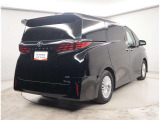 自社工房で輝くボディーと、綺麗で清潔な室内の車に生まれ変わります【ピカット一平】☆もちろん当社の技術スタッフの手により、点検整備が行われます。ぜひ、お客様の目でお確かめください。