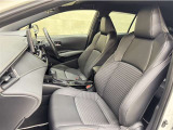 トヨタ中古車「まるごとクリーニング」施工済。外装はもちろん内装はシートを外して見えない所まで徹底洗浄しています。