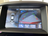 【アラウンドビューモニター】専用のカメラにより、上から見下ろしたような視点で360度クルマの周囲を確認することができます☆死角部分も確認しやすく、狭い場所での切り返しや駐車もスムーズに行えます。