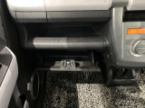 収納スペースもたくさん有ります☆車検証や小物類などすっきり収納♪