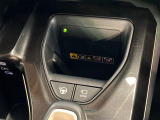 【駐車支援システム】駐車スペースを検知し、スムーズな駐車をアシスト。狭いスペースへの駐車など、駐車に自信の無い方におすすめの機能です♪