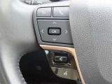 ブルートゥースに接続すれば、スマホに入れている音楽が聞けたり運転中に電話がかかってきてしまった場合もハンドルから電話を取ることができます!