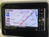 【ナビゲーション】目的地までしっかり案内してくれる使いやすいナビ。Bluetooth接続すればお持ちのスマホやMP3プレイヤーの音楽を再生可能!毎日の運転がさらに楽しくなります!!