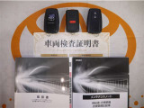スマートキー&エンジンスターター付。取扱説明書とメンテナンスノートもあります☆品質評価シート付いてます!トヨタ認定中古車ライト!!