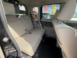 自社認証工場を完備しておりますので、納車前の車検・整備や、アフターメンテナスもばっちりですので、安心して当社にお任せ下さい。また、当社にて車輌ご成約のお客様はオイル交換永久無料のサービス付きです!