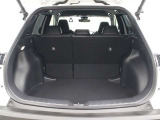 ラゲージ容量は、5人乗車時でもクラストップレベルの487Lを実現。また後席を倒すとさらに広いスペースを確保できます。