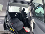 車内洗浄・艶出し・除菌&消臭と、隅々までまるまるクリーニング!洗浄剤は天然素材のため、肌に優しい仕上がりです。
