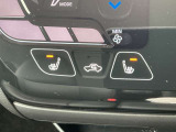 【ここがポイント!】運転席と助手席には寒い冬にはうれしいシートヒーターが装備されております。