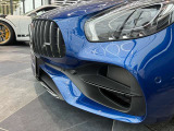 AMG4.0リッターV8DOHCツインターボ 510ps/6,250rpm  66.3kgm/1,750-4,750rpm(カタログ値) 19/20鍛造AMGマルチスポークアルミホイール 265/35&295/30 イエローペイントキャリパー