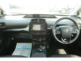 すっきりとした運転席回り☆