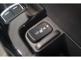 シートヒーター装備付き車!!座席に埋め込まれた電熱線によりシートを暖めることが出来る装備で、温められたシートは、寒い冬には最適です!!