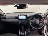 見通しの良い運転席回りとなっておりますので安心して運転をして頂けます!窓が大きいので明るく開放的な室内です
