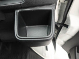 中古車は一物一価、同じようなお車でも、整備状況、外内装の状態など様々です。