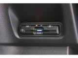 ETC装備しております。ラクラク高速、ETC車載器がくれるスマートなドライブ体験を。