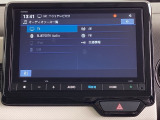 メーカー純正のナビゲーションが付いていますオーディオも充実しています。詳しくはスタッフへお尋ねください