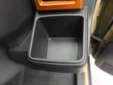 ダイハツ認定U-CARは、「車両状態証明書」「約60項目の徹底点検・整備」「内装の徹底清掃と洗浄」「もしもの時の1年間無償保証」が全車に付いています。