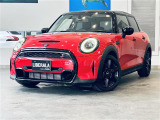 ◆LIBERALAは、輸入車選びの新たなスタイルを提案するインポート・セレクト・ブランドです。オーナー様となる方がクルマから直接感じる感性を第一にした、最良の一台との出会いをコーディネートいたします。