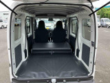 自動車保険も取り扱っておりますの無料で見積りをいたします♪ お客様のお話を伺い、お客様に合った的確なプランをご提案させて頂きます。