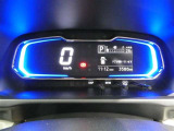 メーターの視認性もよく安全運転ができますね