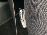 サイドエアバックとサイドカーテンエアバックが横からの衝撃から乗員を保護してくれます。