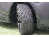 タイヤサイズはハイスペックな 225/40R18。