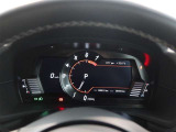 視線移動が少ない疲れにくいメーターです。