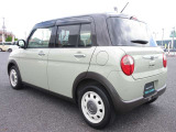 プライバシーガラスなので車内のエアコンの効きも違います!!