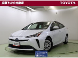 何度も姿を変えながらも第一線を走り続ける【プリウス】。静粛性と低燃費で選ばれるハイブリッドのパイオニアです。