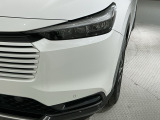 LEDヘッドライトは、点灯の瞬間から最大光量を発揮し、突然暗くなるトンネルなどでの安定感を高めます。