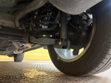 お車を安心してお乗りいただく為には、足回りの定期点検が欠かせません。サービスサポート(有償保証)では無料点検もご提供しており、安心のカーライフをお過ごしいただけるサポート体制が整っています。