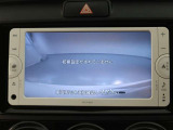 バックガイドモニターで、後方を確認しながら安心して駐車することができます。運転初心者も熟練者も必須の機能ですよ!