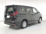 ノア  1.8 ハイブリッド Z E-Four 4WD