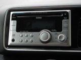 純正CDコンポ(WX-104C)はCDプレーヤー・AM/FMチューナー付です。お好みの音楽を聞きながらのドライブは楽しさ倍増ですね!