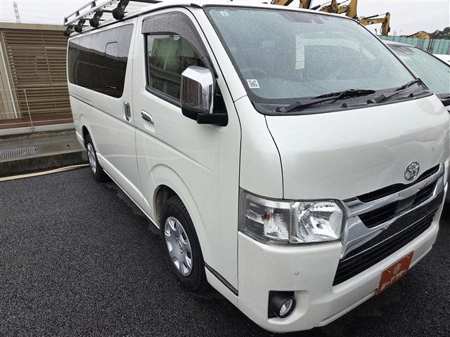トヨタ ハイエースバン 