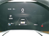 メーター中央に、様々な車両情報を表示してくれる、ディスプレイがついています。