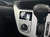 夏でも冬でもお好みの温度に設定しておけば、AUTO ボタンひとつで快適な車内空間へ!風の強さや温度、内外気の切り替えも自動で調整してくれます♪